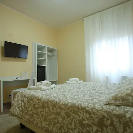 Romana Hotel 3*